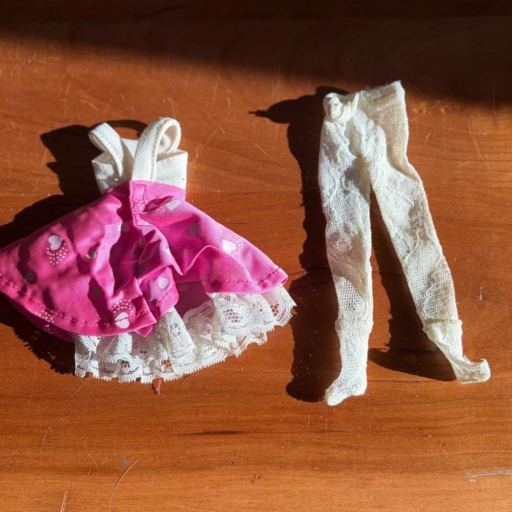 Vintage 1987 Mattel Barbie Maxie Pink Heart Dress & White Lace Tights Outfit Set